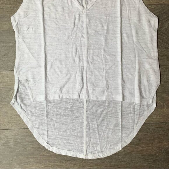 Revolve LNA Backtail Sleeveless Tank Top Asymmetrical hem White Size XS - Picture 4 of 8